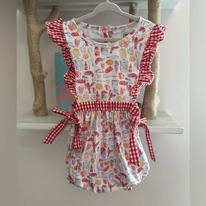 Posh 3T crawfish romper